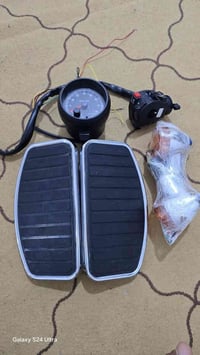 اشاير زوج ١٥ الف سترايح ٣٠ الف  كيج شغال ١٥ الف  بدله ٨ الاف توصيل موج...