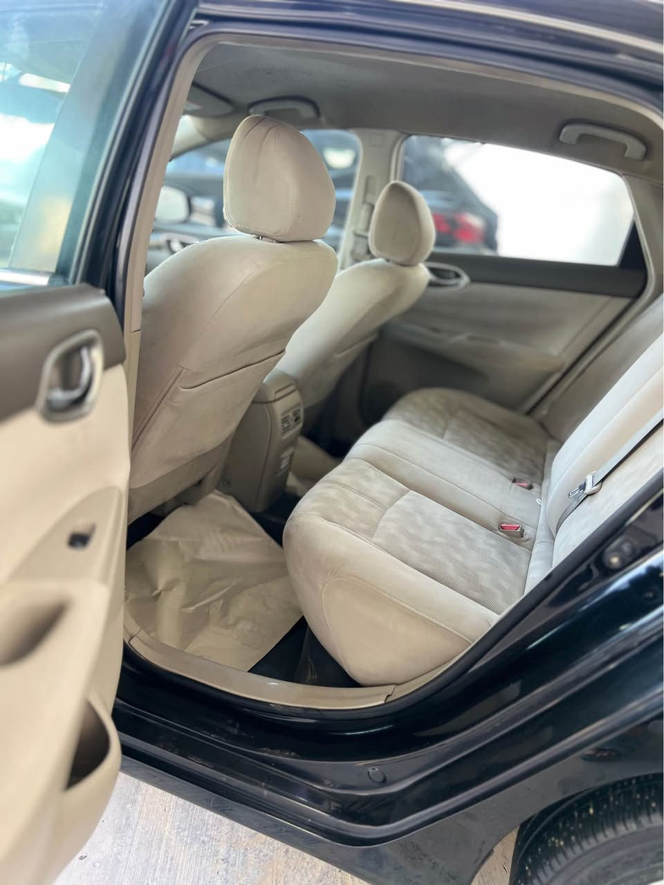 سەرەتا بە ناوی خوای گەورە 

NISSAN SENTRA 2014 🖤

مەکینە گەورە  خلیجی رەشی قەتران هەرزان بەلاش
( بەسمە -سوکان ڤۆلیۆم - تەحەکوم لایتو ئاوینەکان - تەحدید سورعە - ناو کریمی - تەبرید مەرکەزی - ئاوینە اشارت - ویل کەپ- بلاجکتۆر - لید -...)

سەیارەکە یەک چەمەلخی پەمپە بی ناو گرتن لەگەڵ کەمیک ساردا 
مەکینەو گیر بە شەرت 
 بۆ زانیاری زیاتر پەیوەندی بکەن لە سلیمانیم
*********** السليمانية, العراق
