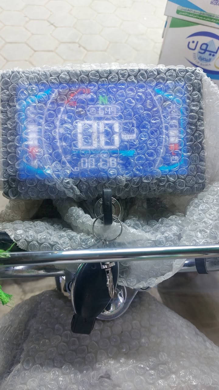 السلام عليكم دراجة سيفانه ٢٠٢٥ للبيع دراجة زيرو اخت الجديده ماشيه ألف محركه ٢٠٠ بصمتين اوراق كامله دراجة مكفوله كفاله عامه سعره ٨٥٠ عنوان واسط قضاء الصويره استفسار ***********
