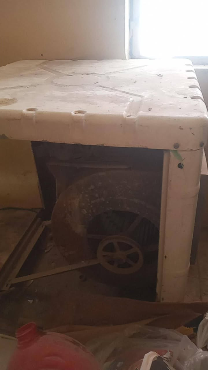 عاجل عاجل مناشدة الى اهل ديالى اشترو هذني الاغراض لان احس عليهن لعنه عدم البيع 🤣🤣
مبردة شغالة  بيها ضرر بسيط ثقب بالقاعدة ب ٤٠/ غسالة شغاله ب ٧٥ وبيها مجال/ ديالى الخالص


**إذا كنت صاحب هذا الإعلان وتريد حذفه لأي سبب، رجاءا أرسل رسالة إلى الدعم الفني**