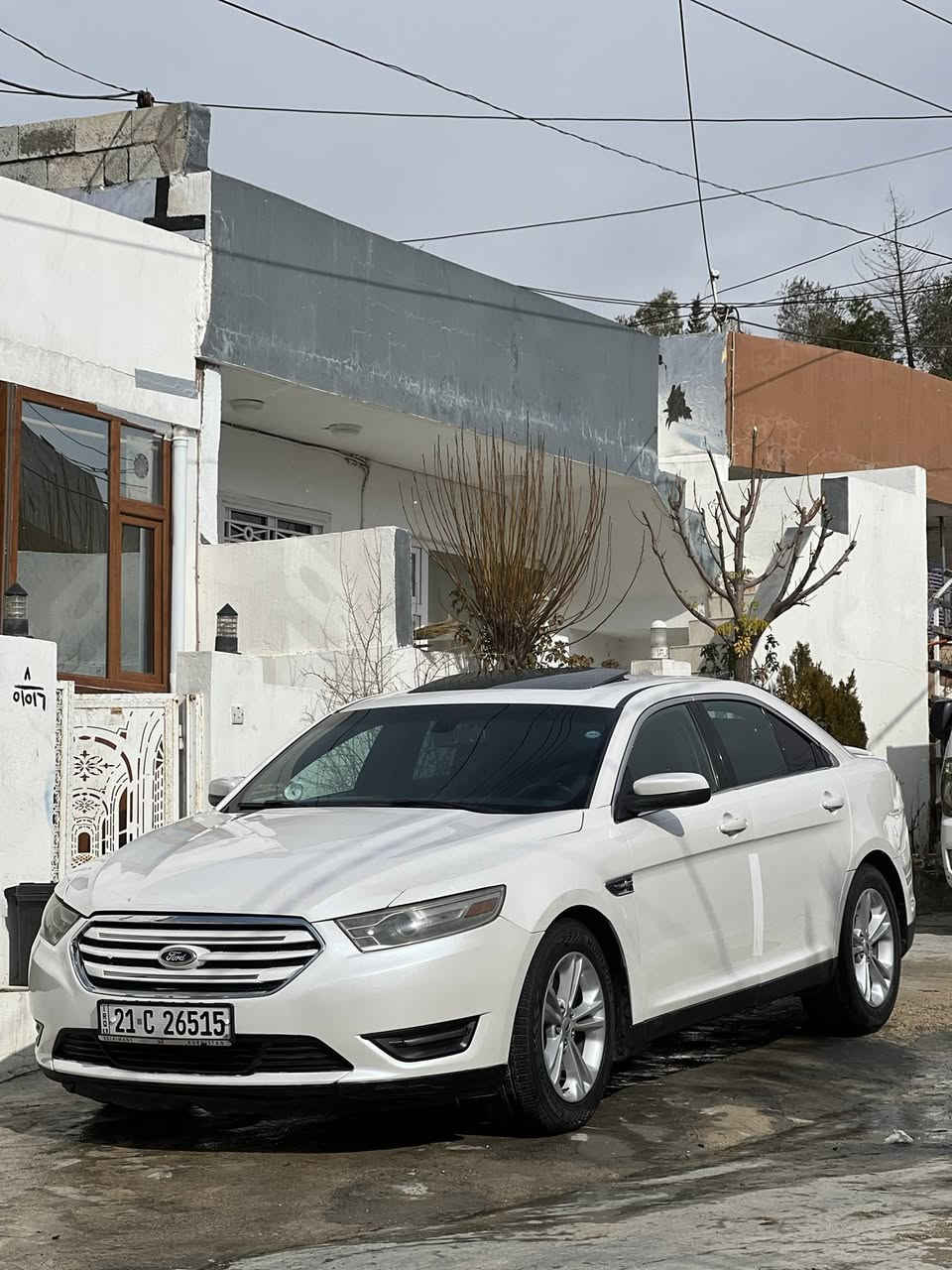 السلام عليكم للبيع فقط فورد تورس 2013 لمتد سعر جدا مناسبب
كفالة عامة من الصبغ والضربة السيارة كلش جديدة ما ناقصها برغي بيها شويه تعديل بي دي ار بالبنيد  وملاحظات حيل بسيطة شرط كير ومحرك وحدادية ماشية 74 الف فقط  فول فول مواصفات

تشغيل عن بعد

كشنات تدفئة

كشنات كهربائي و جلد

تحكم ستيرن

تحديد سرعة

حساسات خلفية

فتحة سقف

3 شاشات 

مرايات هيتر

السيارة جاهزة هزة وسنوية كله جديد تحويل ثاني يوم

سعر 125 ومجال مكان السياره سليمانية

*********** بي واتساب
