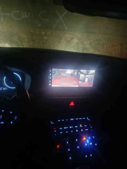 السلام عليكم سنتافي 23 السياره ماشيه 30 السياره شبه الزيرو كامرات 360 درجه السياره فحص مؤقت تترقم جميع المحافظات كشنات تدفئة تبريد فول مواصفات بنراما على طول السياره بدون اي نقص مكينه وكير مكفولات مكينه 2500 تنفس طبيعي السياره للاخير فول مواصفات مكاني الديوانية حي الجامعه سعره 210 وهذا 
رقمي 
***********  وارد امريكي  السياره بدون اي نقص 
و مراوس اي سياره ماعدا ال 4 سلندر اريد مكينه جبيره
