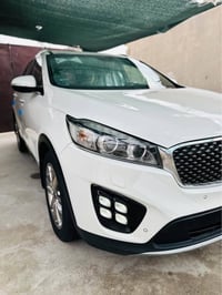 سورنتو ٢٠١٨ • ٦ سلندر • رقم بصرة