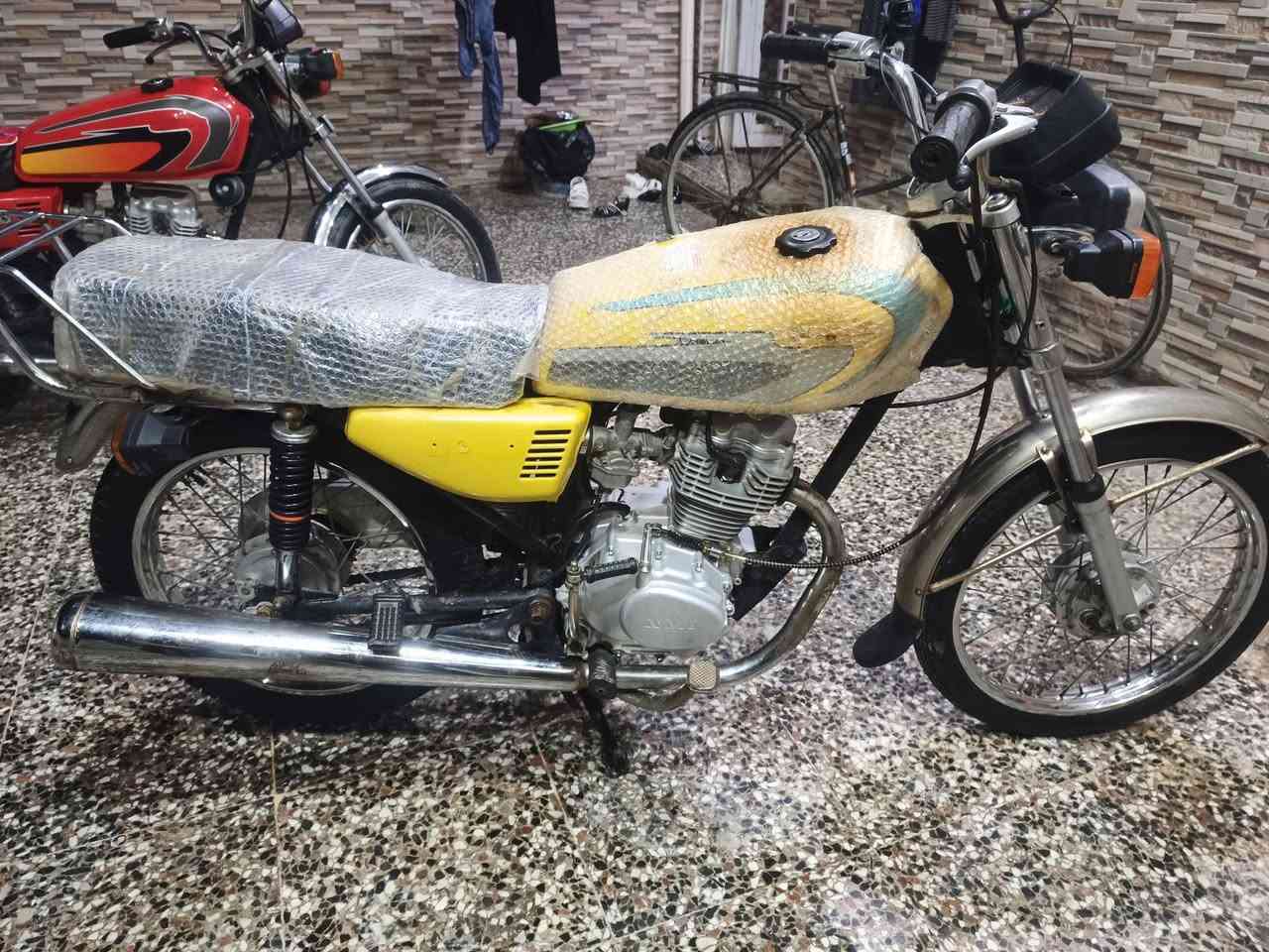 ***********      525  ألف
