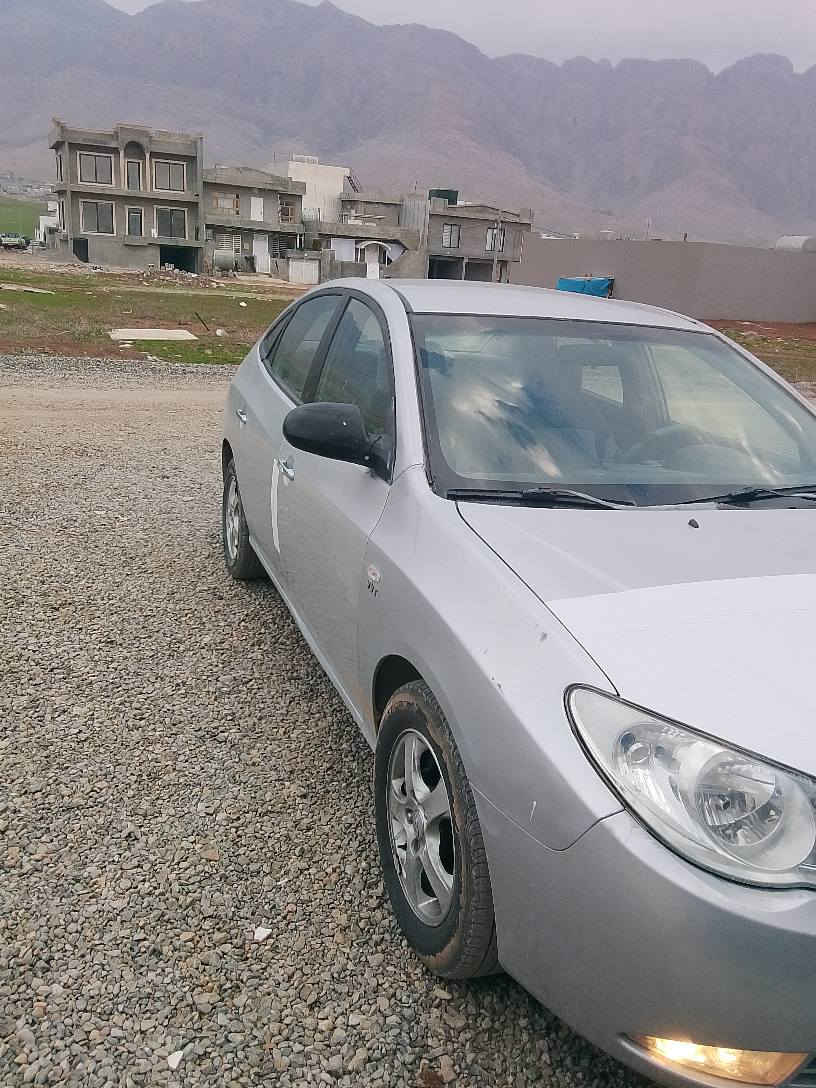 ئاڤانتی بڕاوە 2006  79هەزار ڕویشتوە  بئ سڵاید  بێدەحمو لێدراو کەڤەر بەشەرت  کامل مەسروفم کردوە  تەبرید لەمس ئاوێنە شەفتوکارەبا کوشن جڵدو هیتەر حاسە  ناونیشان ڕانیە  سەحری 45 محامەلەیەکی کەم سەحری خوار بازاڕ  *********** رانية, السليمانية
