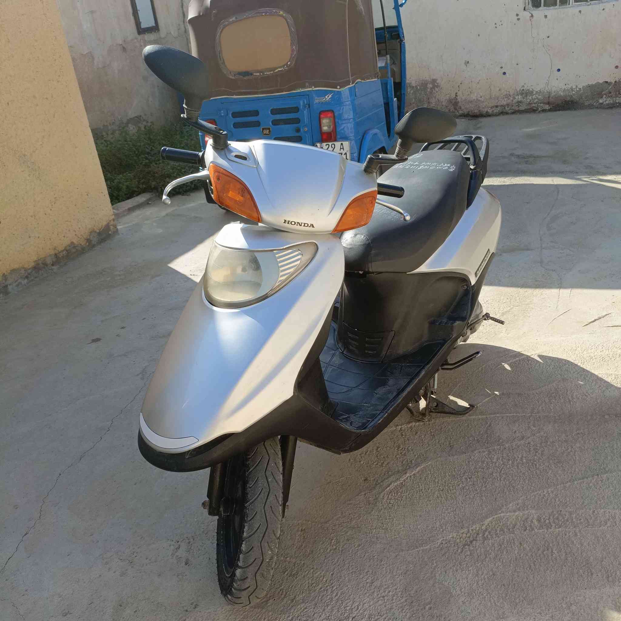 سبيسي ياباني لبيع  ٤٥٠‏‪$‏‪***********‬‏
