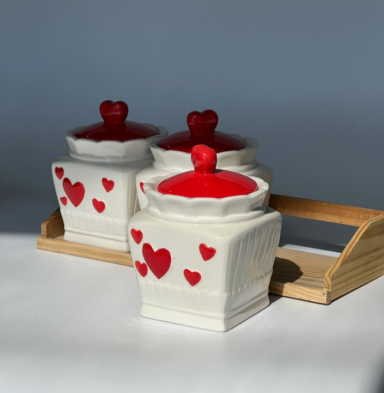 ئەم بابەتانە بەردەستە.
.
***********
تەنها جوملە
