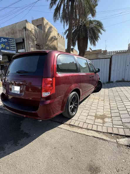 السلام عليكـم
دوج كرفان للبيع فقط
موديل2019.sxt الخارج GT بلادي
ماشيه 63ميل
داخل اسود
تخم تايرات جديد 
 استخدام شخصي
حادثها امامي(جاملغ مبدل تفصيخ اصلي ومصبوغ+ربع البنيد صبغ)
مكان السيارة بغداد 
195 ورقه وبيها مجال
***********
