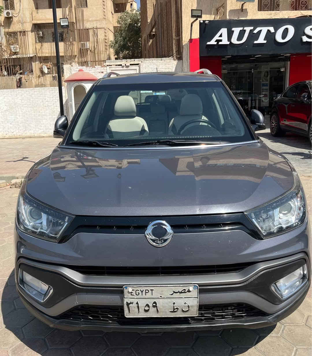 🚗 للبيع | سانج يونج تيفولي (SsangYong Tivoli)

🔹 موديل: 2019
🔹 العداد: 150,000 كم
🔹 اللون: فيراني
🔹 ناقل الحركة: أوتوماتيك
🔹 حالة السيارة: فبريكا بالكامل داخل وخارج

✅ السيارة بحالة ممتازة جدًا ولا تحتاج أي مصاريف
✅ صيانة دورية ومنتظمة
✅ جنوط سبور أصلية
✅ حساسات ركن
✅ زجاج ومرايات كهرباء
✅ تكييف ممتاز
✅ فرش بحالة ممتازة
✅ كاوتش وبطارية بحالة جيدة
✅ ثبات عالي وقيادة مريحة

السيارة فبريكا بالكامل، استعمال راقٍ جدًا، والمعاينة خير دليل.

💰 السعر المطلوب: ………. جنيه (قابل للتفاوض)

📍 المعاينة: 6 أكتوبر

📞 للاستعلام والتواصل:
0️⃣1️⃣1️⃣1️⃣2️⃣2️⃣2️⃣9️⃣7️⃣8️⃣0️⃣ السادس من اكتوبر, الجيزة


**إذا كنت صاحب هذا الإعلان وتريد حذفه لأي سبب، رجاءا أرسل رسالة إلى الدعم الفني**