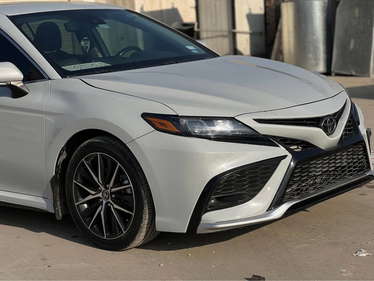 کامری ٢٠٢٣
ڕەنگی سمۆک
مواصفات SE
تەنها بۆنیت بۆیاخە ئێرباک نەتەقیوە هەموی بە شەرت
شاصی و بەتانە بۆیاخ و تعدیلی نیە
بە شەرتی ڕەقەم و بەڕاد 
کاتی بە ناوی خۆمەوەیە و ١ مانگ و ١٠ ڕۆژی تیا ماوە
تەنها ٦١ هەزار ڕۆیشتووە
گێڕ و مەکینە و کارەبایی و بەردی صالۆنصا بە شەرت
یەک دینار مەسرەفی تیا نیە و ڕێک و پێکە
سعری ١٩٩ گەڵا و کەمێک مجال
شوێن سلێمانی
*********** السليمانية, العراق
