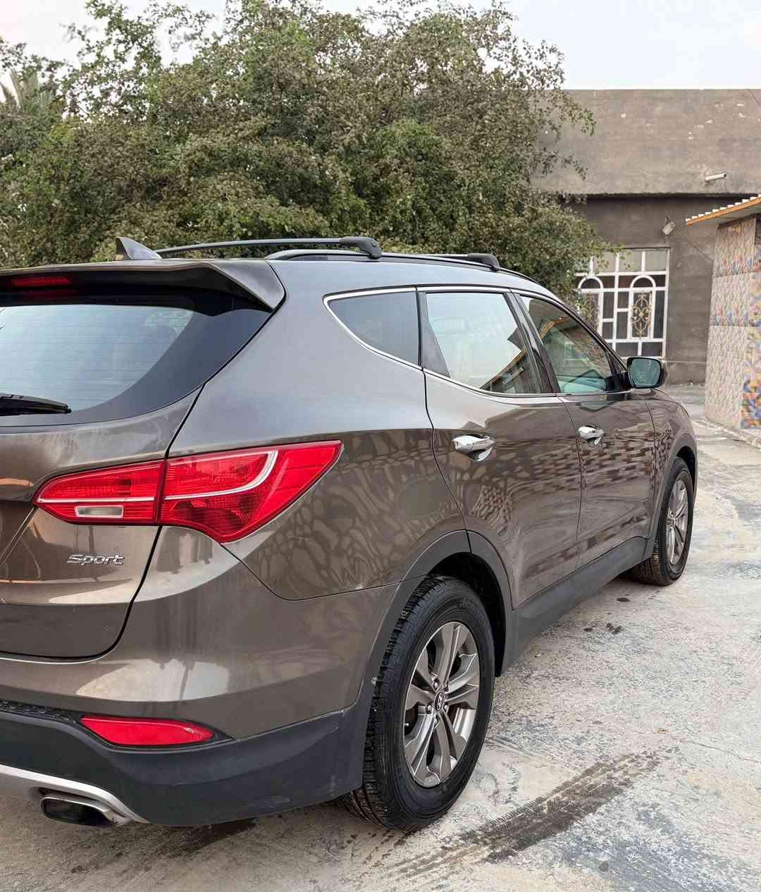 السلام عليكم
🚗 للبيع — هيونداي سنتافي 2013 (أمريكي)

▪️ مكينة 2400 cc GDI

▪️ فول مواصفات (عدا الفتحة)

▪️ شاشة + بصمة تشغيل

▪️ كاميرا خلفية

▪️ كلين بدون حادث

▪️ بدون صبغ

▪️ كير ومحرك مكفولات

▪️ رقم بغداد باسمي

💰 السعر: 135 ورقة (قابل للتفاوض)

📍 الموقع: الحلة – حي البكرلي

📞 ***********
