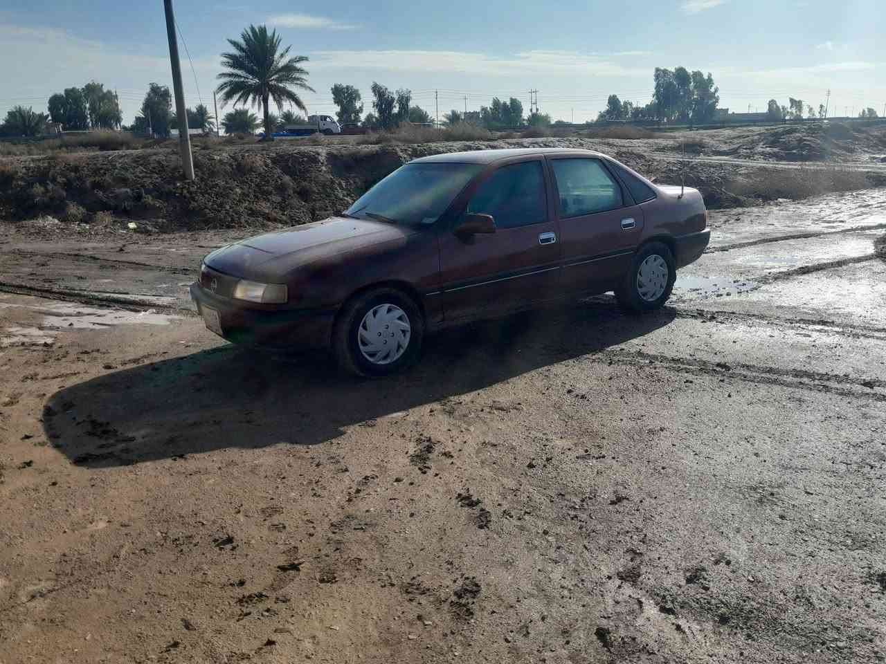 اوبل٩١ شرط كير محرك سياره بدون ضربه مكفوله كهربائيات تخم تاير محرك ٢٠٠٠ سياره جديده مكان السياره ديالى العضيم  صاحبها الشرعي بكركوك تحويل او وكاله وسنويته ل٢٦ السعر ٤٠وبيها مجال الرقم ***********
