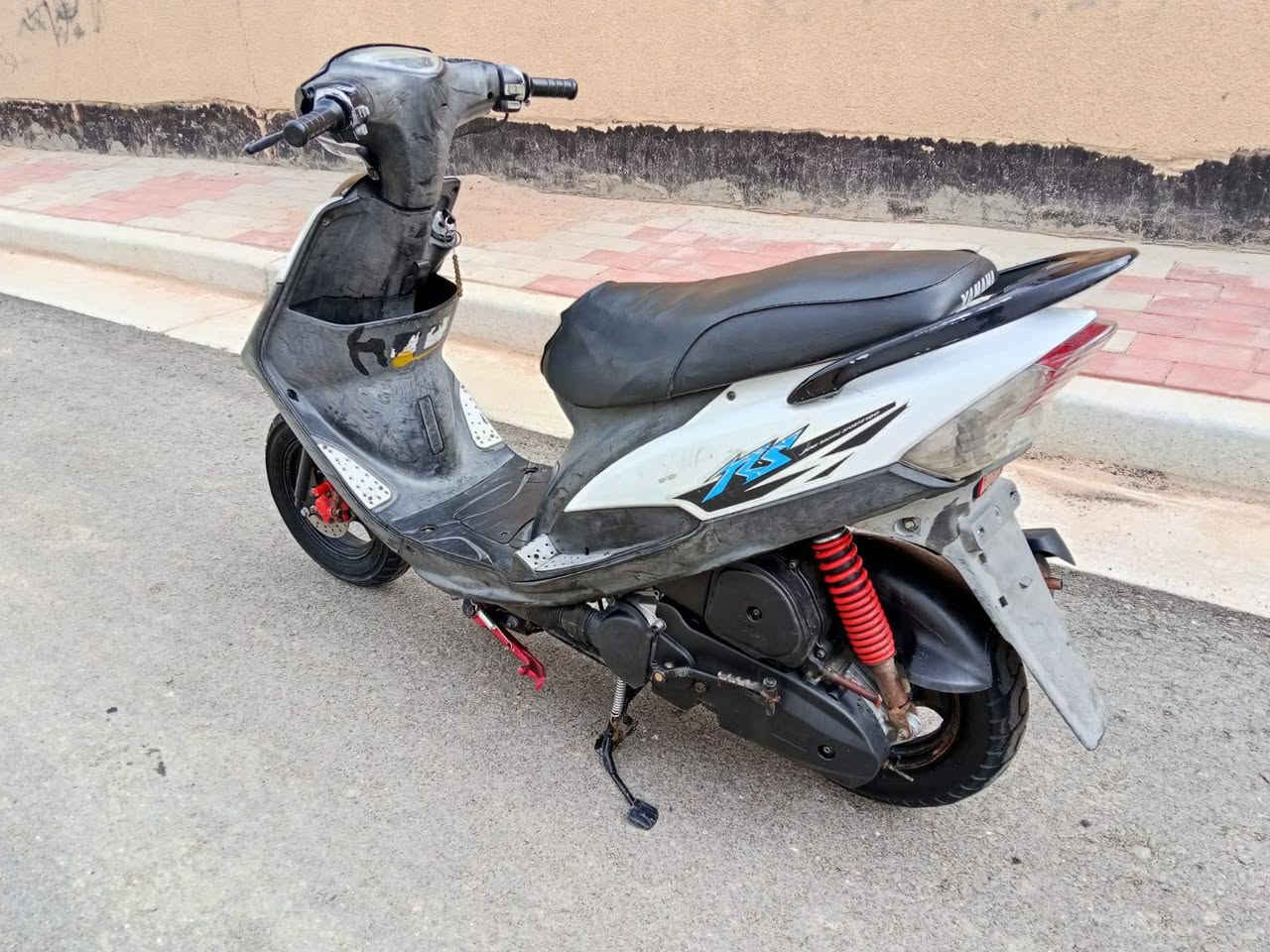 السلام عليكم ماكس عدله للبيع سلف هندر كهربائيات  بوشه 49 بلاديه مختمه كلها مكاني كربلاء شراي اتصل. ***********
