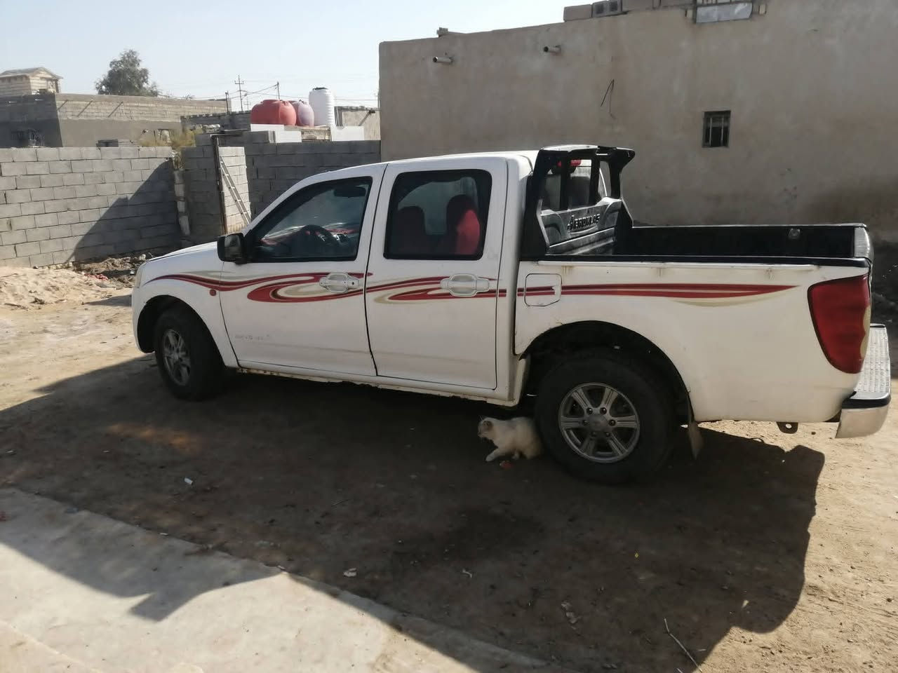 سياره كريت ويل مديل 2012 سيره جاهزه محرك وكير وتخم تاير المكان البصره الزبير راعيهه البسمه بل زبير السعر 45 اقره المنشور ونتصل  ***********
