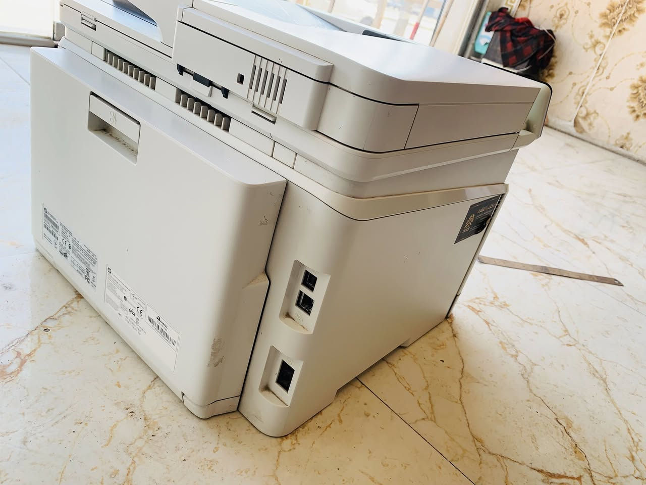 طابعة hp حديثه بعدهي جديده بحبر شركه تطبع أبيض وأسود وملون وتعمل بخاصية WiFi او من الموبايل وتطبع وتستنسخ وجهين وغيرها من المواصفات حبره باودر اطيك بيه ضمان
سعره٢٠٠

او مرواس بطاعه A3


**إذا كنت صاحب هذا الإعلان وتريد حذفه لأي سبب، رجاءا أرسل رسالة إلى الدعم الفني**