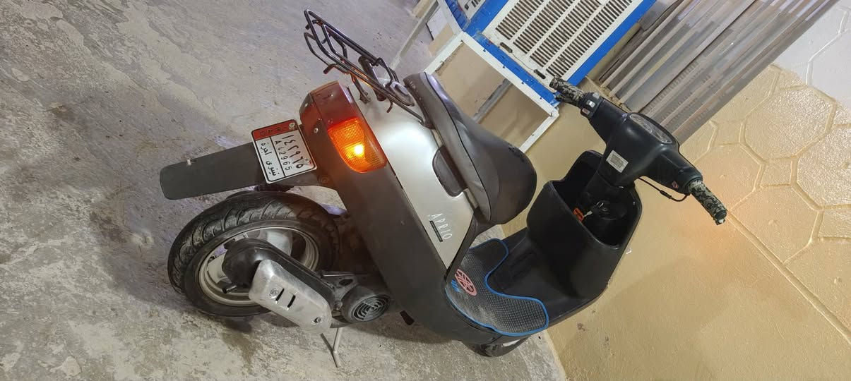 ماطور بزونه للبيع بوتين شرط نظيف سعر 350 وبي مجال ***********
