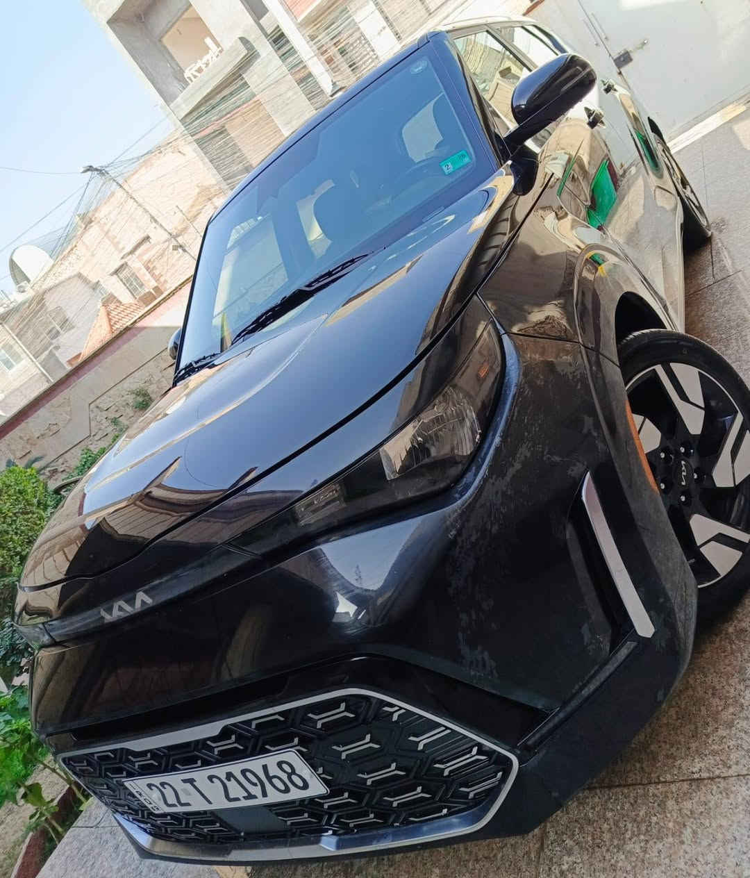 كيا صول موديل ٢٠٢٤  ترقيم جديد  باسمي 
مواصفات جيتي لاين يعني فول واحد ع واحد 
وارد امريكي حادثه موضح بالصور بدون صبغ بدون ايرباك فقط تبديل دعاميه اماميه جاهزه بدون اي نقص السعر ١٧٦ ورقه وبي مجال مكانه بغداد 
#الاعظمية
*********** بغداد, العراق
