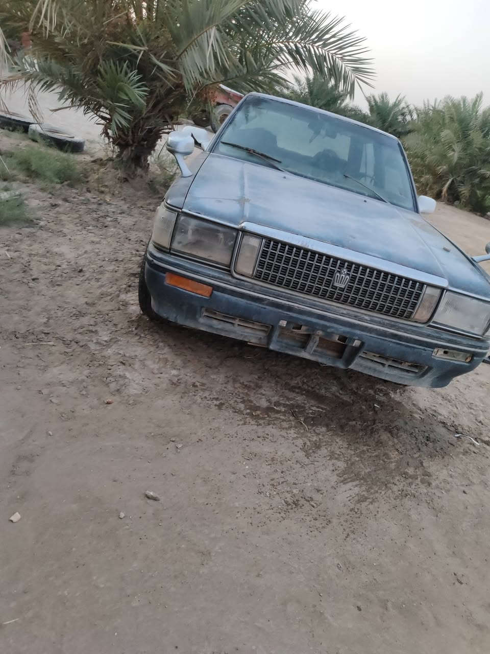 سياره البيع المكان ديوانيه الحمزه الشرقي ***********
