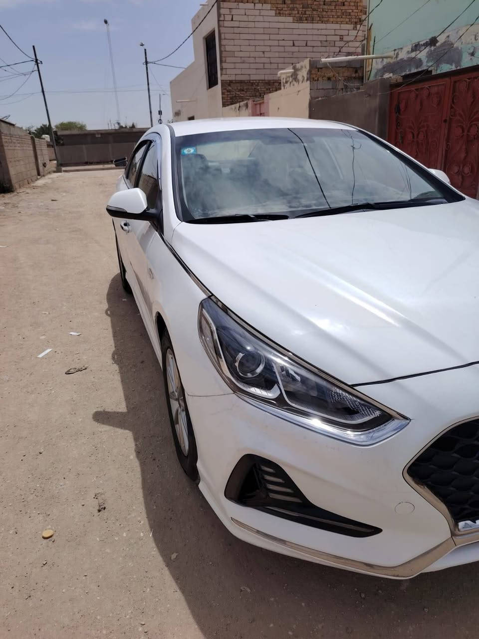 هونداي سوناتا موديل 21 وارد كوري غاز بلادي السياره نظيفه كل مال جناي وجاهزه من كل شيء بيها طخه شبر بالبنيد بدون تبديل رقم بغداد باسمي ام داور ثاني يوم العنوان  الديوانيه السعر 135 بها مجال قليل حق الجيه الاستفسار اكثر على الرقم *********** غير متواجد بالفيس ديوانية, القادسية
