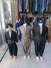 يوجد لدينا خدمة توصيل للحجز راسل علی واتساب علی هذا رقم 07702390776