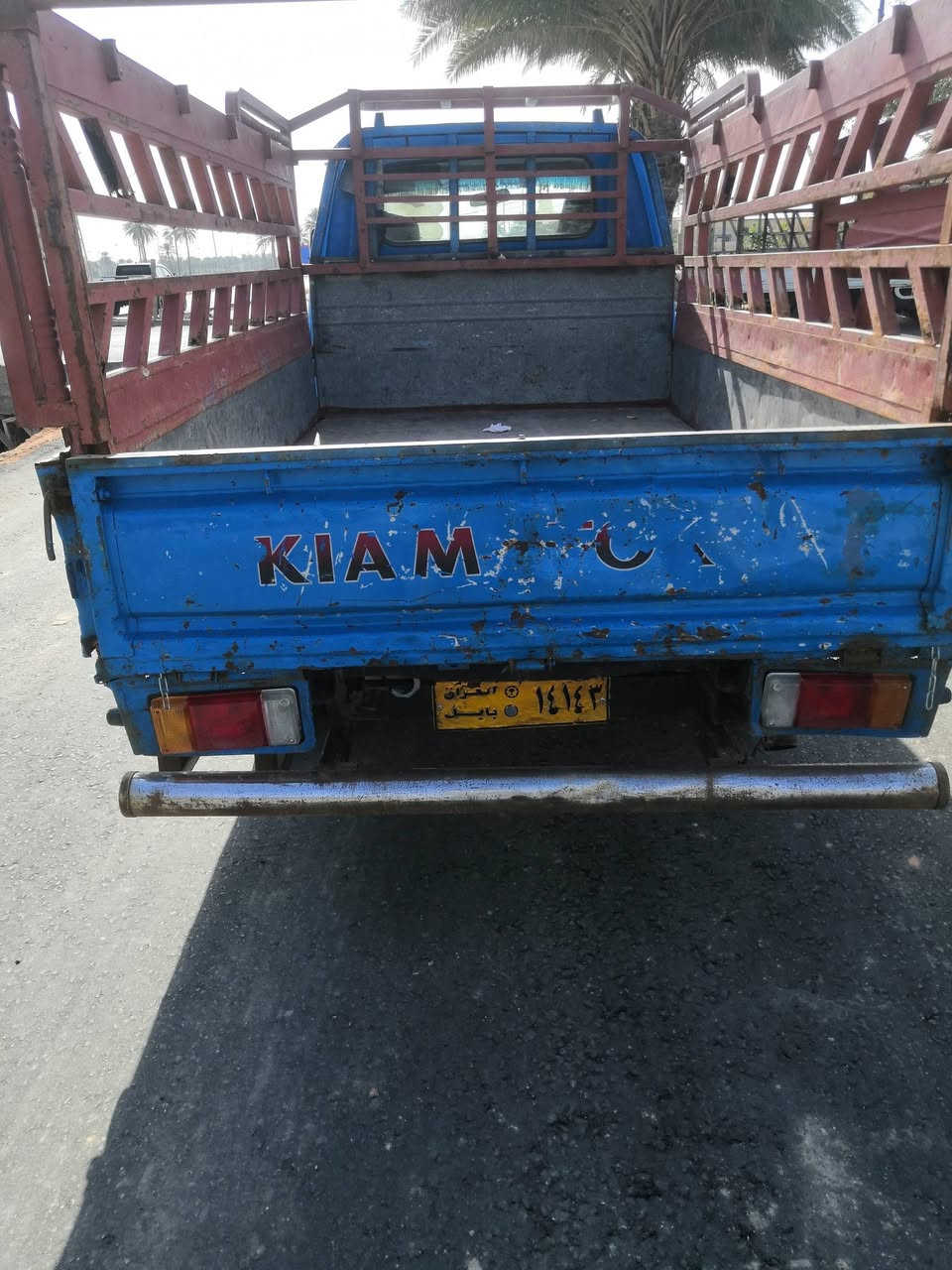 سلام عليكم سياره البيع مديل ٩٤ مكينه وكير وكسن وشاصي خير من الله السعر٤٠ رقم ممسوح الاستفسار *********** بابل القاسم
