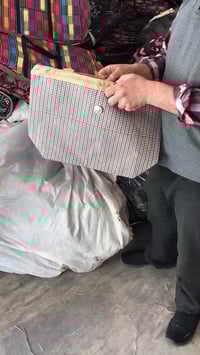 كل قطعتين • توصيل • خصم للكميات