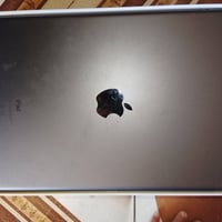 ايباد ٩ • ٦٤ • بطارية ٨٧