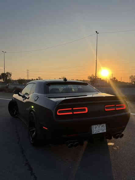 � للبيع – جالنجر SXT 🚘
• الموديل: 2019

 • الفئة: SXT

 • ماشية:180 الف كيلو

 • ⚠️المواصفات: 

 -كاميرا - -كشن كهرباء -كشنات جلد -قطعتين تبريد -تحكم ستيرن جهتين -نظام سبورت -مكينة 6 سلندر 3600

 • الملاحظات: قطعتين جاملغ  + تحديث البنيد .) 

.السعر 170

📞 للاستفسار: ‭0773 930 5796‬
