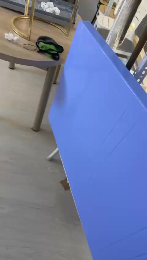 السلام عليكم جوادر جديد فقط العدد مفتوح مع الفراش حديد جديد ما مصبوغ من اليمين على الشرط على الفحص وتراويه لاي حداد اذا من اليمين يرجع نفس السياره اتصال على الرقم سالم الطباخ ***********
