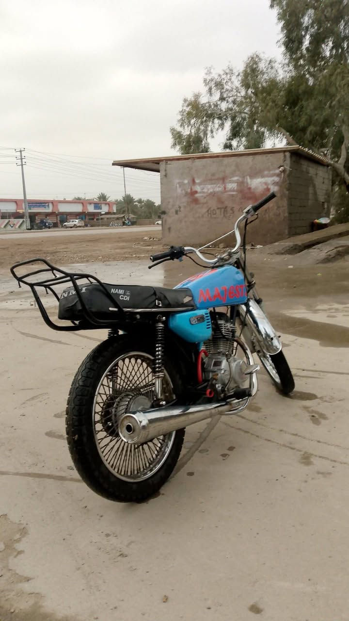 السلام عليكم دراجه تايكر للبيع كلك كلك موديل 20 الدراجه مكينتها خير من الله  طياره حط بانزين وروح بيها وين ماتريد   السعر 250وبيها مجال حك الجيه  ممتواجد ع الفيس متواجد👈 *********** مكاني حله في قضاء المحاويل قرب مفرك السده
