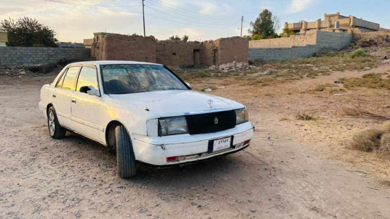 السلام عليكم سيارة راس الثور ادوات مامسجل السعر ١٢ ورقة وبيها مجال كير محرك بطه محرك مكفول شلعه زينه  ***********م مكان السياره صلاح الدين الشرقاط
