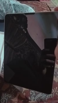 ايباد ١١ برو M2 • ذاكرة ١٢٨ • بطارية ٨٨