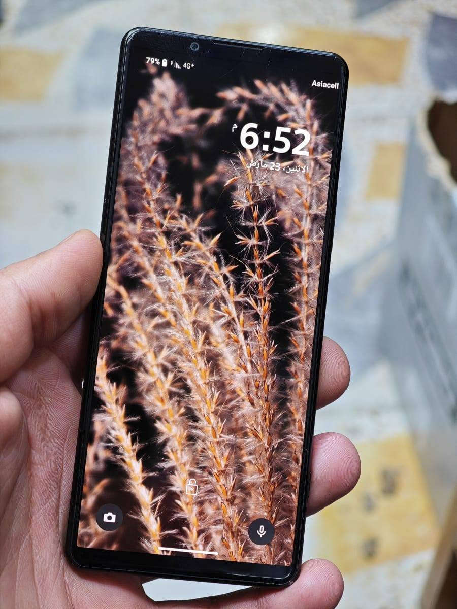 🔴للبيع فقط🔴
Sony Xperia 5 IV  (A204SO)
لون اسود 
نضافه 100
ذاكرة 128
عشوائية 12
معالج Snapdragon 8 Gen 1
يشغل كل الالعاب 90 فريم
شاشة 120 هرتز نوع اوليد
تدعم HDR بدقة FHD+
كامرات سوني احترافية 50+12+12
بطاريه حجم 4800 ملي 
شحن سريع 66 واط
بي فطر خفيف باللمس مايأثر شرط


**إذا كنت صاحب هذا الإعلان وتريد حذفه لأي سبب، رجاءا أرسل رسالة إلى الدعم الفني**