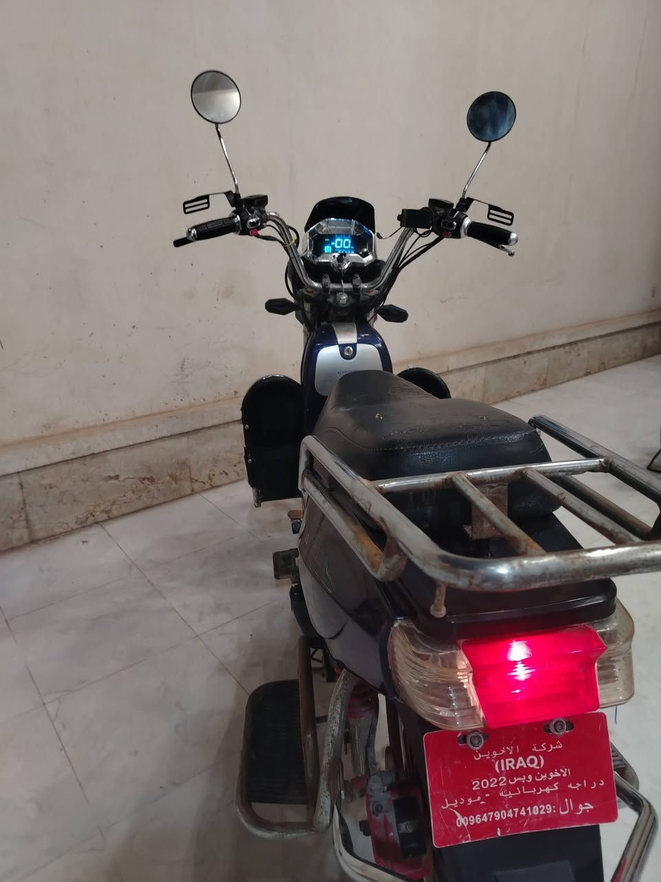 السلام عليكم
دراجه شحن هارلي شركه الأخوين كهربائيات كلها شغاله
 السعر 400،000 الف دينار بي مجال
العنوان الأنبار-الرمادي
اتصال ***********
