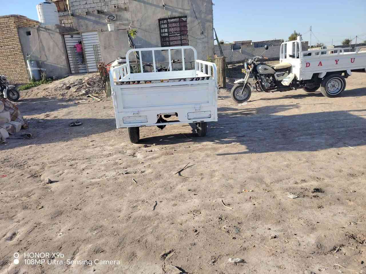 سلام عليكم  ستوته للبيع موديل 18 اوراق كامله السعر واحد 600 وبيه مجال ***********
