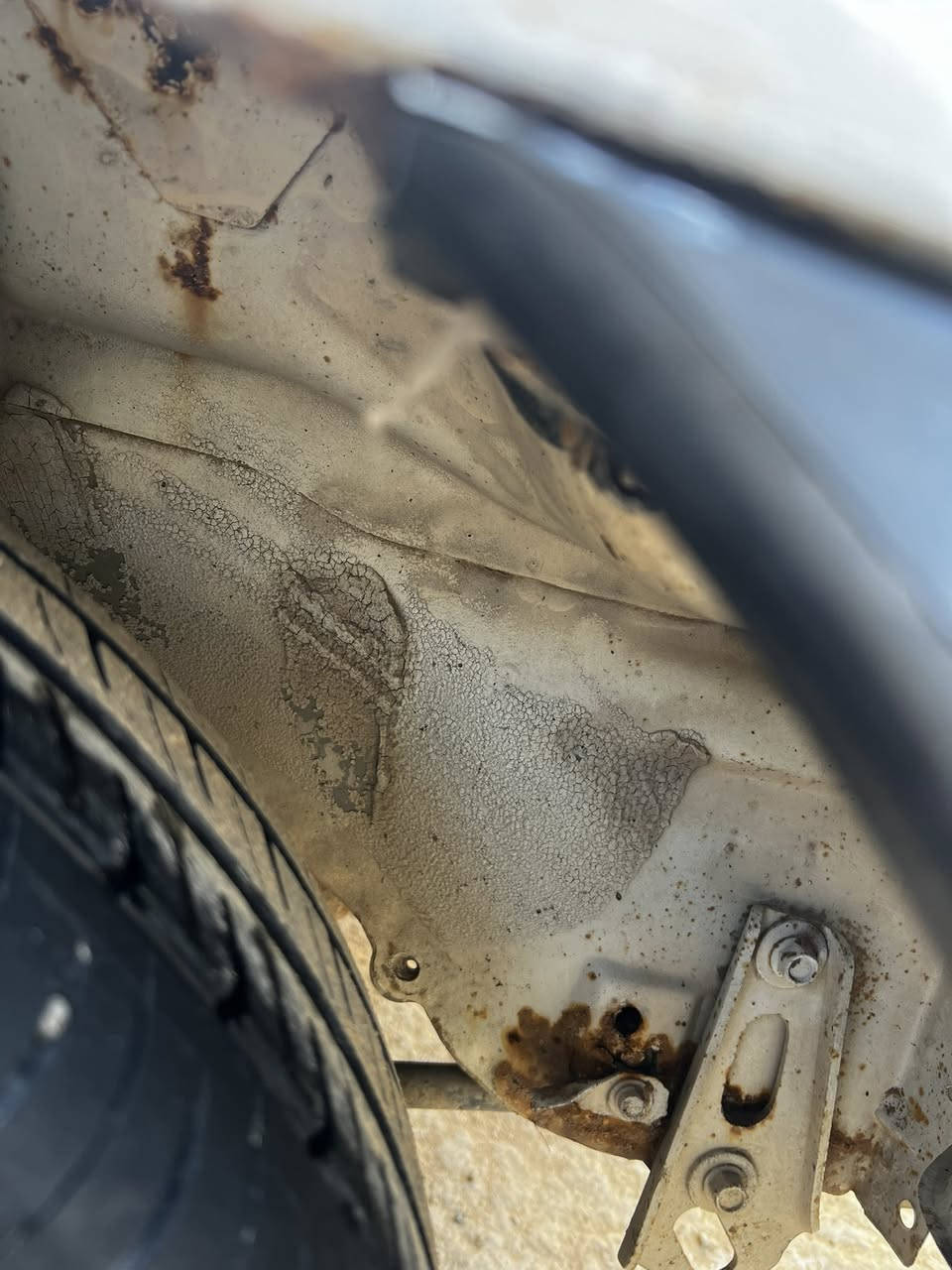 سلام عليكم سايبه موديل ١١ رقم بابل انكليزي مكينه كير تخم تاير حداديه شواصي كله بلادي مكفوله من صبغ وظربه وتبديل ٣٣ وبيه مجال بصيط ***********
