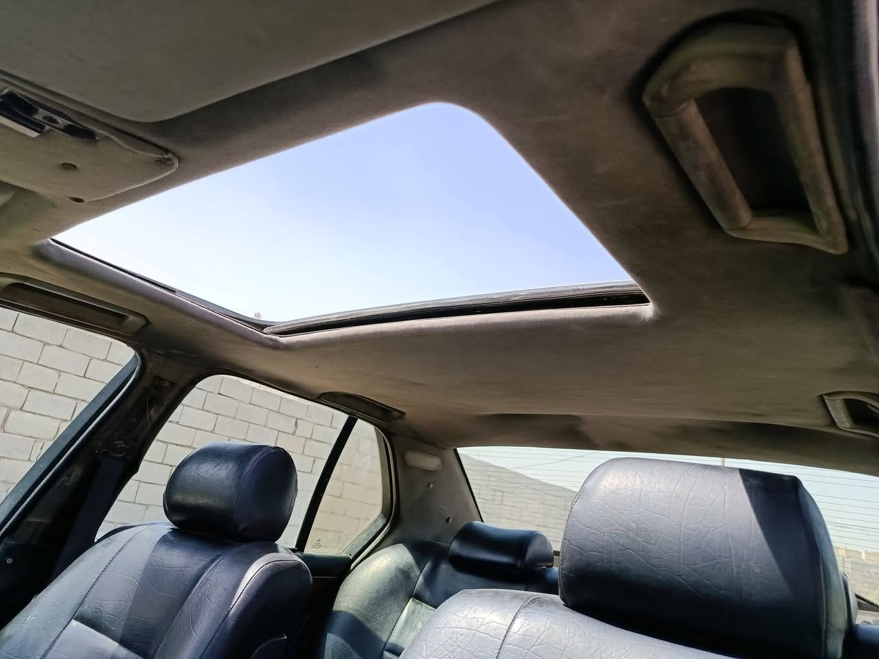 BMW  730 1991 

مكينة كير مكفولات
مكفولة من العيب الشرعي و الحادث القوي
تبريد ثلج، كهربائيات شغاله
فتحه بالسقف شغالة
رقمهه انبار ، سنوية ساقطة شهر 12 سنة 2025 
مداور ثاني يوم بالناصرية ، مشروع وطني 
وراي سفر و محتاج ابيعهه باسرع وقت رجاءا 
الشراي يراسلني ع الواتس ***********
مكان السيارة ناصرية
السعر 40 ورقة و بيهه مجال بسيط
