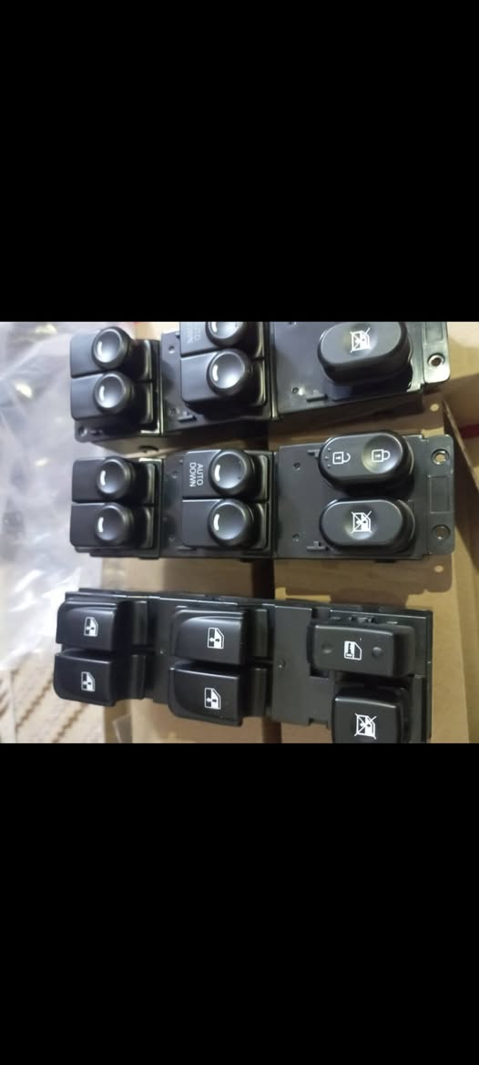 انواع السيطرات الجام 
للاستفسار 
***********
ديوانيه مركز المدينه
جندي المجهول 
غسان الكهربائي.
