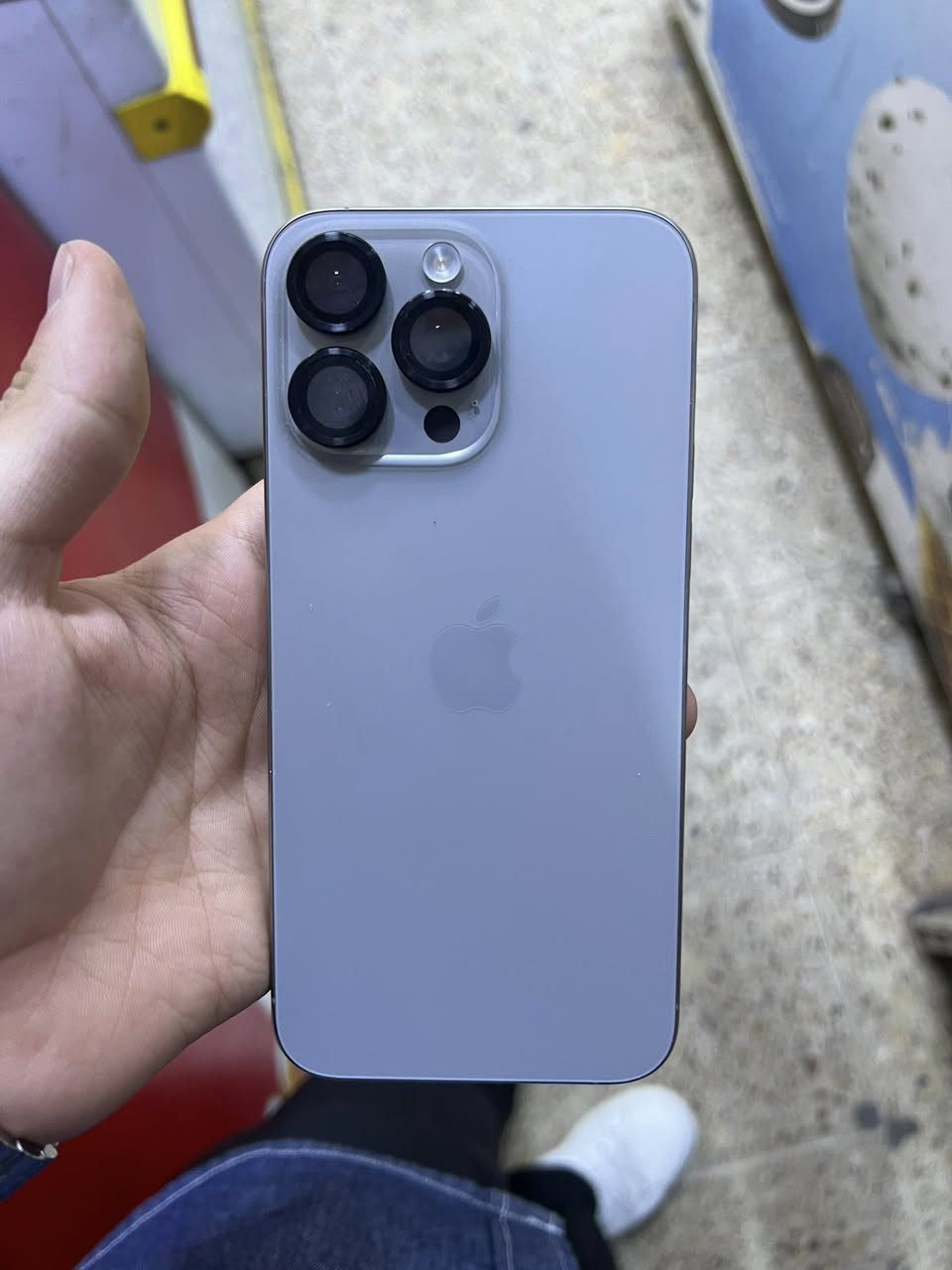 لسلام عليكم
ايفون 15 برو ماكس للبيع ذاكره 256 بطاريه 92 الجهازي بلادي ممبدل شي السعر مليون و100
العنوان "السيديه حي الاعلام
***********
