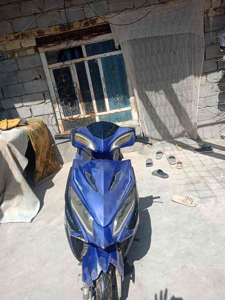 سلام عليكم دراجه جامبو للبيع عوزه تجفيت السعر 125الف المكان الحمزه الغربي ***********
