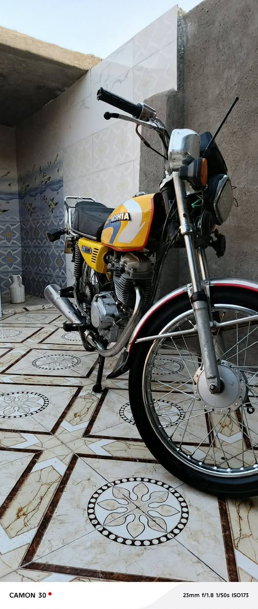 سلام عليكم دراجه ارشه للبيع موديل 2020اوراق أصولي السعر 300وبيه مجال مكاني بابل محاويل


**إذا كنت صاحب هذا الإعلان وتريد حذفه لأي سبب، رجاءا أرسل رسالة إلى الدعم الفني**