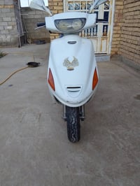 للبيع فراشه نضافه فول دراجه حاويه كلشي شغال بيه 07873312161