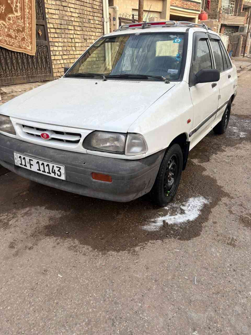 السلام عليكم سايبة موديل 2010 حلوة وخير من الله سيارة بية صبغ جاملغ وبنيد اثر نكاد زنجار ودواير خلفيات شواصي مكفولات ميكانيك كله شغال السعر المطلوب 35 وبية مجال 
مكان سيارة الزعفرانية ***********
