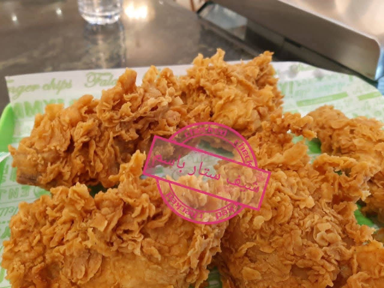 السلام عليكم.... متفرغ للعمل.....
شيف سناكات .. وكنتاكي وصلصات بأنواعها..           ومقبلات بأنواعها ..وبيتزا ولحم بعجين بأنواعها....  
وطباق غربيه بأنواعها ..وبركر بأنواعها... وكص لحم ودجاج فحم وغاز. شد تشريح تنزيل ..دجاج صاطور ..عرايس..
والمنشور كله شغلي ...  
متفرغ للعمل رقمي ..***********
