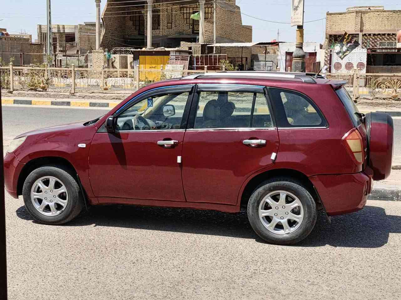سلام عليكم تيكو موديل 13 سنويه الى 27 مصفره غرامه  رقم بصره راعيها شرعي يمي تحويل شوكت ما يعجبك كير مكانيكي مكفول ومكينه مكفوله سياره مكفوله من ضربه وتبديل فقط صبغ جماليه تخم تاير حداديه بل جيس  غرفه جديده تبريد نقص غاز فقط  السعر (33) مكاني ميسان العماره *********** وتساب وخط
