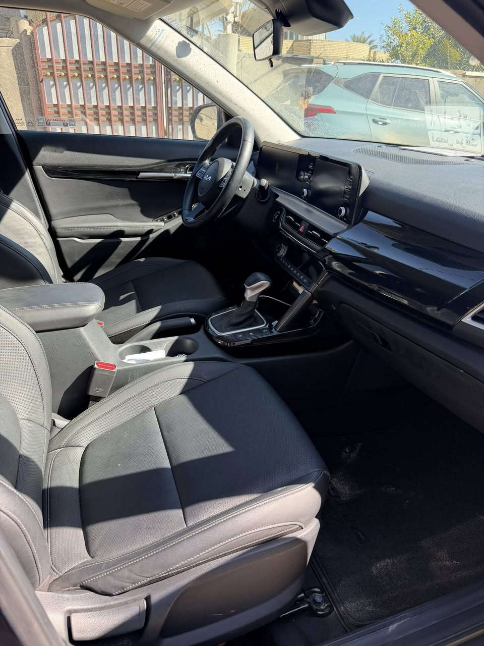 كيا سليتوز ٢٤ فول موصفات السياره كفاله عامه عده تكحيله بالجاملغ الخلفي مقدار شبر 

فول موصفات 

فتحه 
بصمه 
رادارات 
جلد 
كشنات تدفيه 
لد امامي خلفي
كشنات جلد
شاشه 
كامره
تحكمات 
ويل كب
مود درايف
وبعد موصفات 

مكينه ٢٠٠٠دوش
 دخول جديد بدون رقم تترقم جميع المحافظات 

السعر ١٦٨ وبي مجال 

***********
مكاني بابل
