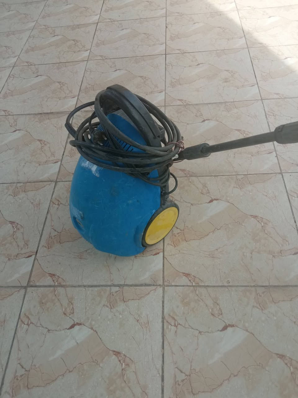 متزفر بابل ورديه خارج البحمير،،***********,,***********
