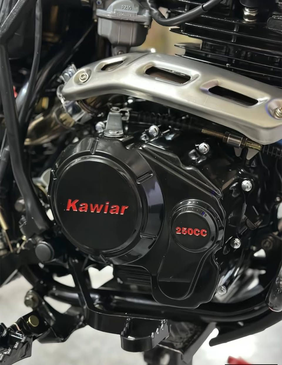 السلام عليكم وحياكم الله معة ورشة الرحيل توفر قفاز كاويار حجم المكينه ٢٥٠ موديل 2025
للحجز او الاستفسار واتساب ***********
توصيل كافة العراق بعد دفع العربون
