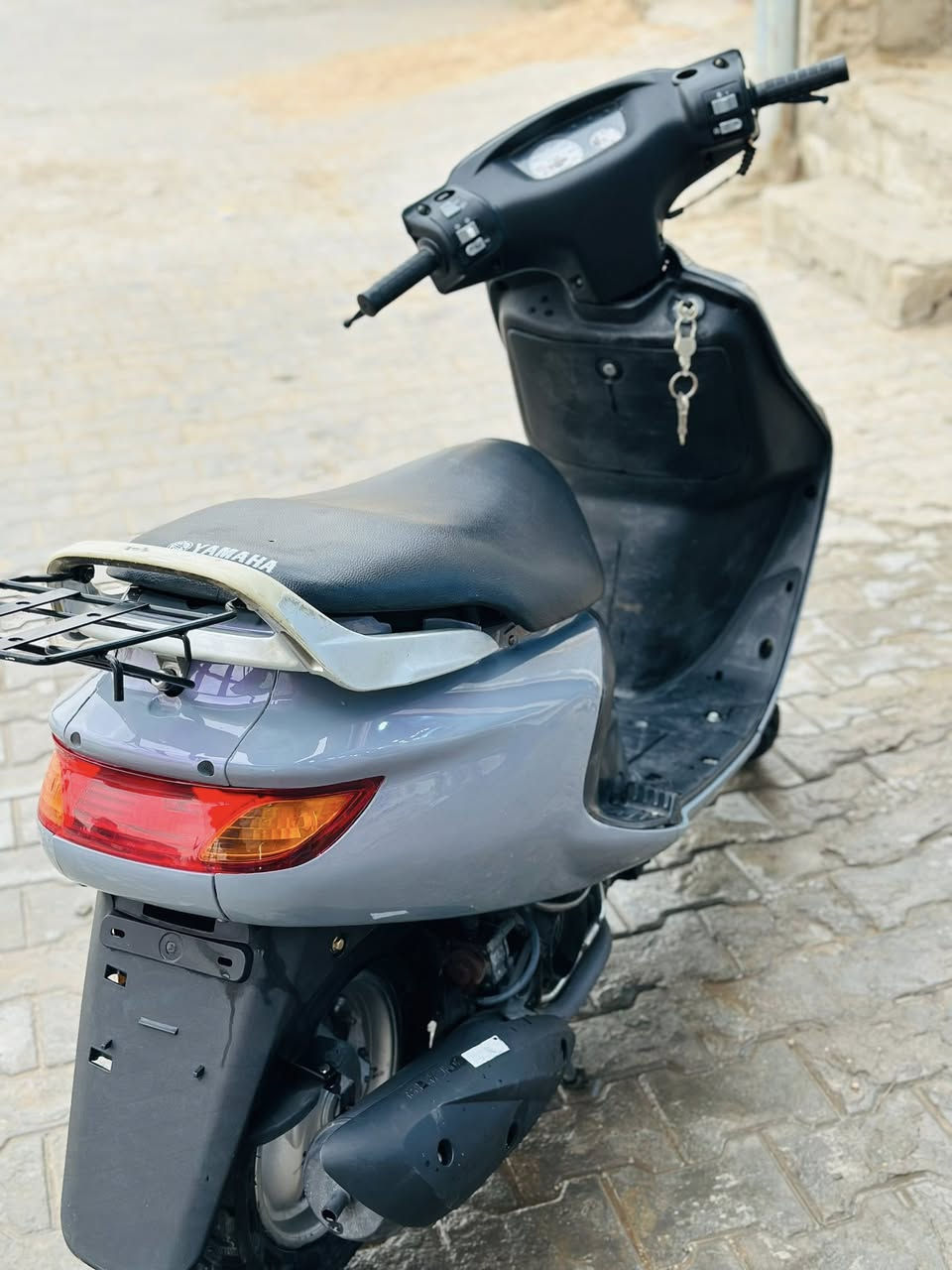 فراشة للبيع حييل نضيفه ما ناقصه برغي 
مكينه ما مفتوحه كلشي شغال بيهه نكره سلف هندر 
وين متريد افحص 
المكان النجف الاشرف     السعر 550 وبيهه مجال 
***********
