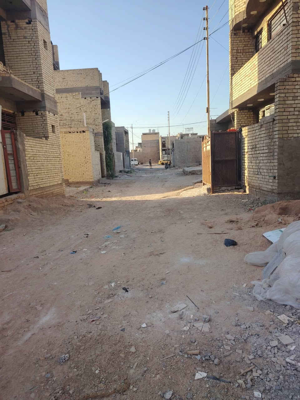 بيت للبيع بسكينه باثنين على ثمانيه المساحه 75 متر ***********
